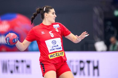 DORTMUND, GERMANY - 4 Aralık 2025: Emilija Laziç - Dünya Bayanlar Hentbol Şampiyonası 2025 Sırbistan, Westfallenhalle 'de Faroe Adaları' na karşı.