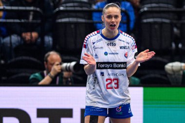 DORTMUND, GERMANY - 4 Aralık 2025: Liv Sveinbjornsdottir Poulsen - Dünya Bayanlar Hentbol Şampiyonası 2025 Sırbistan, Westfallenhalle 'deki Faroe Adaları' na karşı.