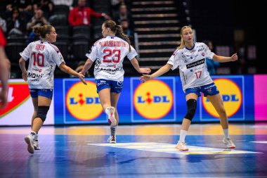 DORTMUND, GERMANY - 4 Aralık 2025: Liv Sveinbjornsdottir Poulsen - Dünya Bayanlar Hentbol Şampiyonası 2025 Sırbistan, Westfallenhalle 'deki Faroe Adaları' na karşı.