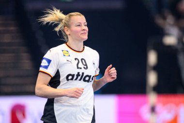 DORTMUND, GERMANY - 4 Aralık 2025: Maskot - 2025 Dünya Bayanlar Hentbol Şampiyonası 2025 Karadağ Almanya 'ya karşı Westfallenhalle' de.