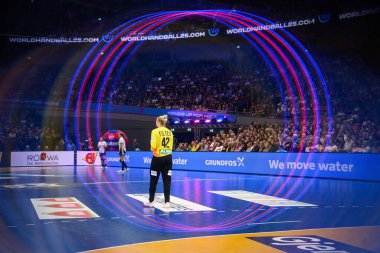 DORTMUND, GERMANY - 4 Aralık 2025: Katharina Filtresi - Dünya Bayanlar Hentbol Şampiyonası 2025 Karadağ, Westfallenhalle 'de Almanya' ya karşı.