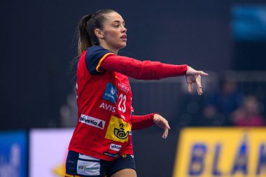 DORTMUND, GERMANY - 4 Aralık 2025: Paula Arcos - 2025 Dünya Bayanlar Hentbol Şampiyonası İspanya 'ya karşı Westfallenhalle' de.