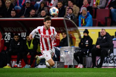 COLOGNE, GERMANY - 6 Aralık 2025: Jan Thielmann - Bundesliga 1.FC Koeln-St. Pauli maçı Rhein Enerji Stadyumu 'nda.