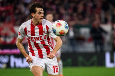 COLOGNE, GERMANY - 6 Aralık 2025: Jakub Kaminski - 1.FC Koeln-St. Pauli maçı Rhein Enerji Stadyumu 'nda.