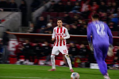 KOLOGNE, GERMANY - 6 ARALIK 2025: El Mala - 1.FC Koeln-St. Pauli futbol maçı Rhein Enerji Stadyumu 'nda.