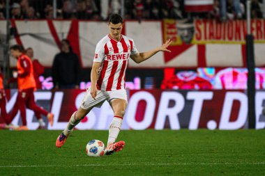 COLOGNE, GERMANY - 6 Aralık 2025: Eric Martel - Bundesliga 1.FC Koeln-St. Pauli maçı Rhein Enerji Stadyumu 'nda.