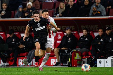 COLOGNE, GERMANY - 6 ARALIK, 2025: 1.FC Koeln-St. Pauli maçı Rhein Enerji Stadyumu 'nda.