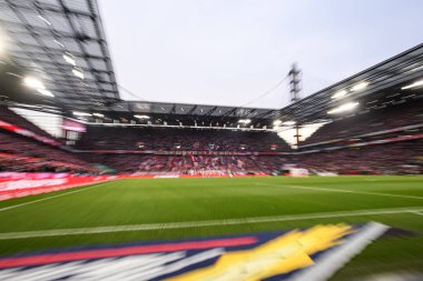 COLOGNE, GERMANY - 6 ARALIK, 2025: 1.FC Koeln-St. Pauli maçı Rhein Enerji Stadyumu 'nda.