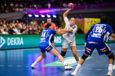 DORTMUND, Almanya - 6 Aralık 2025: Suna Krossteig Hansen - Kadınlar Hentbol Dünya Şampiyonası 2025 Faroe Adası - Westfallenhalle Adası.