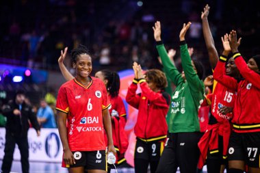 DORTMUND, GERMANY - 7 Aralık 2025: Machado Juliana Jose, Angola Takımı, Dünya Bayanlar Hentbol Şampiyonası - 2025 Angola, Westfallenhalle 'de İsveç' e karşı.