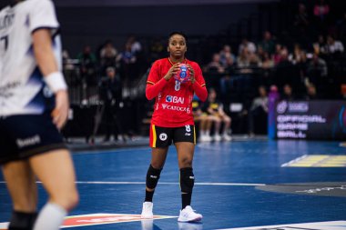 DORTMUND, GERMANY - 7 Aralık 2025: Paulo Helena Gilda Simao - Dünya Kadınlar Hentbol Şampiyonası 2025 Angola - Westfallenhalle 'de İsveç' e karşı.