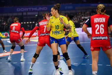 DORTMUND, GERMANY - 7 Aralık 2025: Quintino Ribeiro Jessica - Kadınlar Hentbol Dünya Şampiyonası 2025 Norveç - Brezilya - Westfallenhalle.