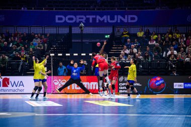 DORTMUND, GERMANY - 7 ARALIK, 2025 Kadınlar Hentbol Dünya Şampiyonası 2025 Norveç - Brezilya - Westfallenhalle.