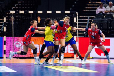 DORTMUND, GERMANY - 7 ARALIK, 2025 Kadınlar Hentbol Dünya Şampiyonası 2025 Norveç - Brezilya - Westfallenhalle.