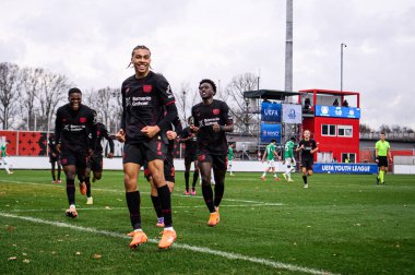 LEVERKUSEN, GERMANY - 10 ARALIK, 2025: gol, Montrell Culbreath - UEFA Gençlik Ligi Bayer 04 Leverkusen - Bayena United Newcastle maçı.