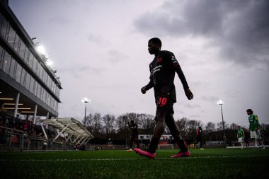 LEVERKUSEN, GERMANY - 10 ARALIK, 2025: Jeremiah Mensah - UEFA Gençlik Ligi Bayer 04 Leverkusen - Bayena United Newcastle maçı.