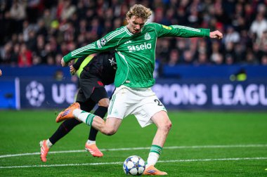 LEVERKUSEN, ALMANY - 10 ARALIK, 2025: Nick Woltemade - UEFA Şampiyonlar Ligi, Bayer 04 Leverkusen-Newcastle United maçı Bayarena 'da.