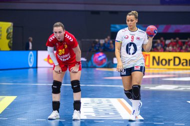 DORTMUND, GERMANY - 9 Aralık 2025: Mork Nora - Dünya Bayanlar Hentbol Şampiyonası 2025 Norveç ve Karadağ Westfallenhalle 'de karşı karşıya.