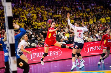 DORTMUND, GERMANY - 9 Aralık 2025: Jelena Vukceviç - Dünya Bayanlar Hentbol Şampiyonası 2025 Norveç ve Karadağ Westfallenhalle 'de karşı karşıya.