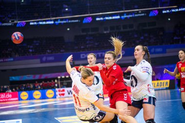 DORTMUND, GERMANY - 9 Aralık 2025: Matea Pletikosiç - Dünya Bayanlar Hentbol Şampiyonası 2025 Norveç ve Karadağ Westfallenhalle 'de karşı karşıya.