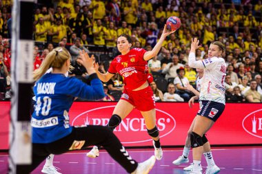 DORTMUND, GERMANY - 9 Aralık 2025: Jelena Vukceviç - Dünya Bayanlar Hentbol Şampiyonası 2025 Norveç ve Karadağ Westfallenhalle 'de karşı karşıya.