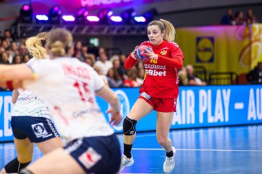 DORTMUND, GERMANY - 9 Aralık 2025: Matea Pletikosiç - Dünya Bayanlar Hentbol Şampiyonası 2025 Norveç ve Karadağ Westfallenhalle 'de karşı karşıya.