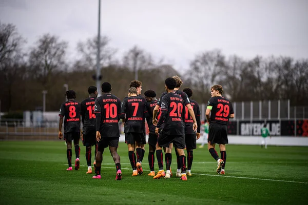 LEVERKUSEN, GERMANY - 10 ARALIK, 2025: Ferdinand Pohl, gol - UEFA Gençlik Ligi Bayer 04 Leverkusen-Newcastle United maçında Bayena United.