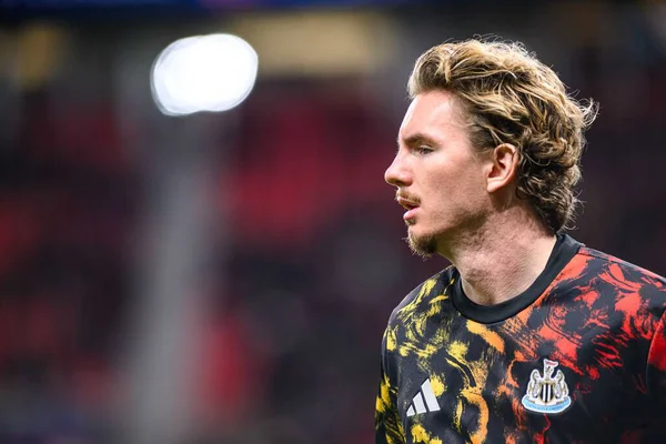 LEVERKUSEN, GERMANY - 10 ARALIK 2025: Nick Woltemade, Newcastle United Forward - UEFA Şampiyonlar Ligi, Bayer 04 Leverkusen - Newcastle United.