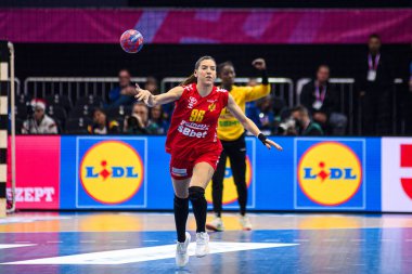 DORTMUND, Almanya - 9 Aralık 2025: Itana Grbiç - Dünya Bayanlar Hentbol Şampiyonası 2025 Norveç ve Karadağ Westfallenhalle 'de karşı karşıya.