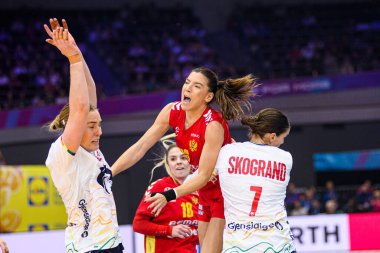 DORTMUND, Almanya - 9 Aralık 2025: Itana Grbiç - Dünya Bayanlar Hentbol Şampiyonası 2025 Norveç ve Karadağ Westfallenhalle 'de karşı karşıya.