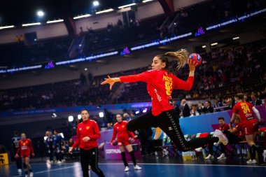 DORTMUND, GERMANY - 9 Aralık 2025: Ivona Paviceviç - Dünya Bayanlar Hentbol Şampiyonası 2025 Norveç ve Karadağ Westfallenhalle 'de karşı karşıya.