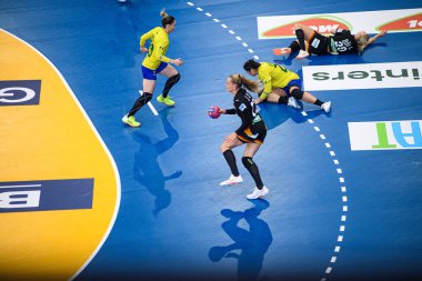 DORTMUND, GERMANY - 9 ARALIK, 2025 Kadınlar Hentbol Dünya Şampiyonası 2025 Almanya, Westfallenhalle 'de Brezilya' ya karşı.