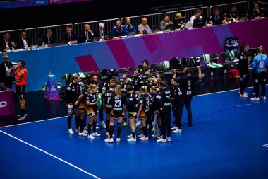 DORTMUND, GERMANY - 9 ARALIK, 2025 Kadınlar Hentbol Dünya Şampiyonası 2025 Almanya, Westfallenhalle 'de Brezilya' ya karşı.