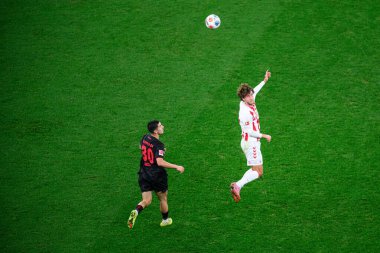 LEVERKUSEN, GERMANY - 13 Aralık 2025: Luca Waldschmidt, İbrahim Maza - Bundesliga maçı Bayer 04 Leverkusen 'e karşı Bayena' da 1.FC Koeln.