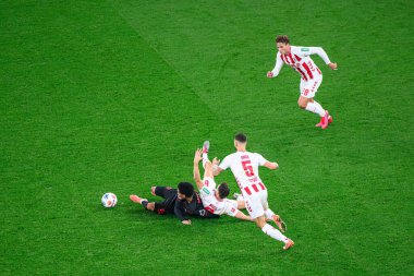 LEVERKUSEN, GERMANY - 13 Aralık 2025: Eric Martel, Malik Tillman, Tom Krauss, Sebastian Sebulonsen - Bundesliga maçı Bayer 04 Leverkusen, Bayena 'da 1.FC Koeln' e karşı.