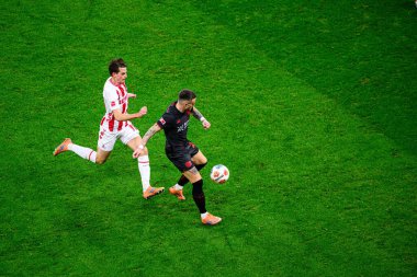 LEVERKUSEN, GERMANY - 13 Aralık 2025: Jakub Kaminski, Aleix Garcia - Bundesliga maçı Bayer 04 Leverkusen - Bayena 'da 1.FC Koeln' e karşı.