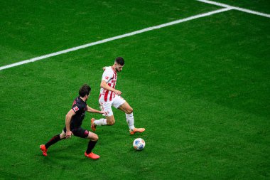 LEVERKUSEN, GERMANY - 13 ARALIK, 2025: Jonas Hofmann, Tom Krauss - Bundesliga maçı Bayer 04 Leverkusen 1.FC Koeln 'e karşı Bayena' da.