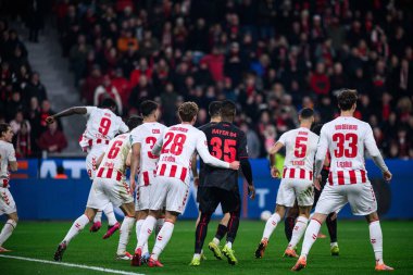 LEVERKUSEN, GERMANY - 13 Aralık 2025: - Bundesliga maçı Bayer 04 Leverkusen 1.FC Koeln 'e karşı Bayarena' da.