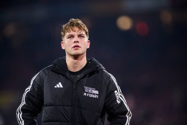 COLOGNE, Almanya - 20 ARALIK, 2025 Andras Schaefer - 1. Bundesliga maçı 1.FC Koeln 1 'e karşı. FC Union Berlin, Rhein Enerji Stadyumu.