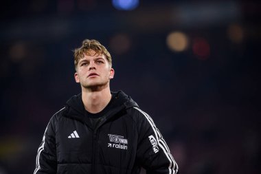 COLOGNE, Almanya - 20 ARALIK, 2025 Andras Schaefer - 1. Bundesliga maçı 1.FC Koeln 1 'e karşı. FC Union Berlin, Rhein Enerji Stadyumu.