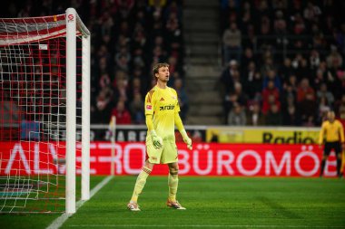 COLOGNE, Almanya - 20 ARALIK, 2025 Frederik Roennow - 1. Bundesliga maçı 1.FC Koeln 1 'e karşı. FC Union Berlin, Rhein Enerji Stadyumu.