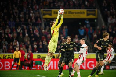 COLOGNE, Almanya - 20 ARALIK, 2025 Frederik Roennow - 1. Bundesliga maçı 1.FC Koeln 1 'e karşı. FC Union Berlin, Rhein Enerji Stadyumu.