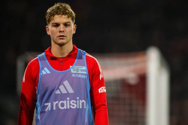 COLOGNE, Almanya - 20 ARALIK, 2025 Andras Schaefer - 1. Bundesliga maçı 1.FC Koeln 1 'e karşı. FC Union Berlin, Rhein Enerji Stadyumu.