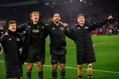 COLOGNE, Almanya - 20 ARALIK, 2025: - 1. Bundesliga maçı 1.FC Koeln 1 'e karşı. FC Union Berlin, Rhein Enerji Stadyumu.