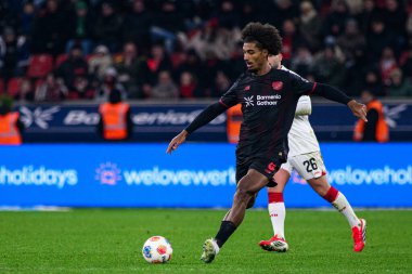 LEVERKUSEN, ALMANY - 10 HAZİRAN, 2026: Loic Bade - 1. Bundesliga maçı Bayer 04 Leverkusen, Bayarena 'da Vfb Stuttgart' a karşı..