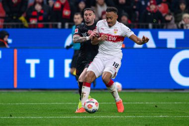 LEVERKUSEN, ALMANY - 10 HAZİRAN 2026: Aleix Garcia, Jamie Leweling - 1. Bundesliga maçı Bayer 04 Leverkusen, Bayarena 'da Vfb Stuttgart' a karşı..
