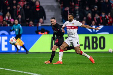 LEVERKUSEN, ALMANY - 10 HAZİRAN, 2026: Alejandro Grimaldo, Josha Vagnoman - 1. Bundesliga maçı Bayer 04 Leverkusen, Bayarena 'da Vfb Stuttgart' a karşı..