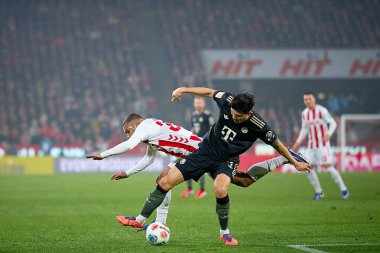 COLOGNE, ALMANY - 14 Ocak 2026: Minjae Kim, 1.Bundesliga 1. FC Koeln, FC Bayern Münih 'e karşı. Rhein Enerji Stadyumunda