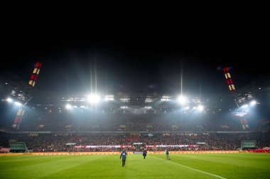 COLOGNE, GERMANY - 14 Ocak 2026: 1 Bundesliga futbol maçı. FC Koeln, FC Bayern Münih 'e karşı. Rhein Enerji Stadyumunda