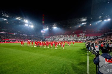COLOGNE, GERMANY - 14 Ocak 2026: 1 Bundesliga futbol maçı. FC Koeln, FC Bayern Münih 'e karşı. Rhein Enerji Stadyumunda